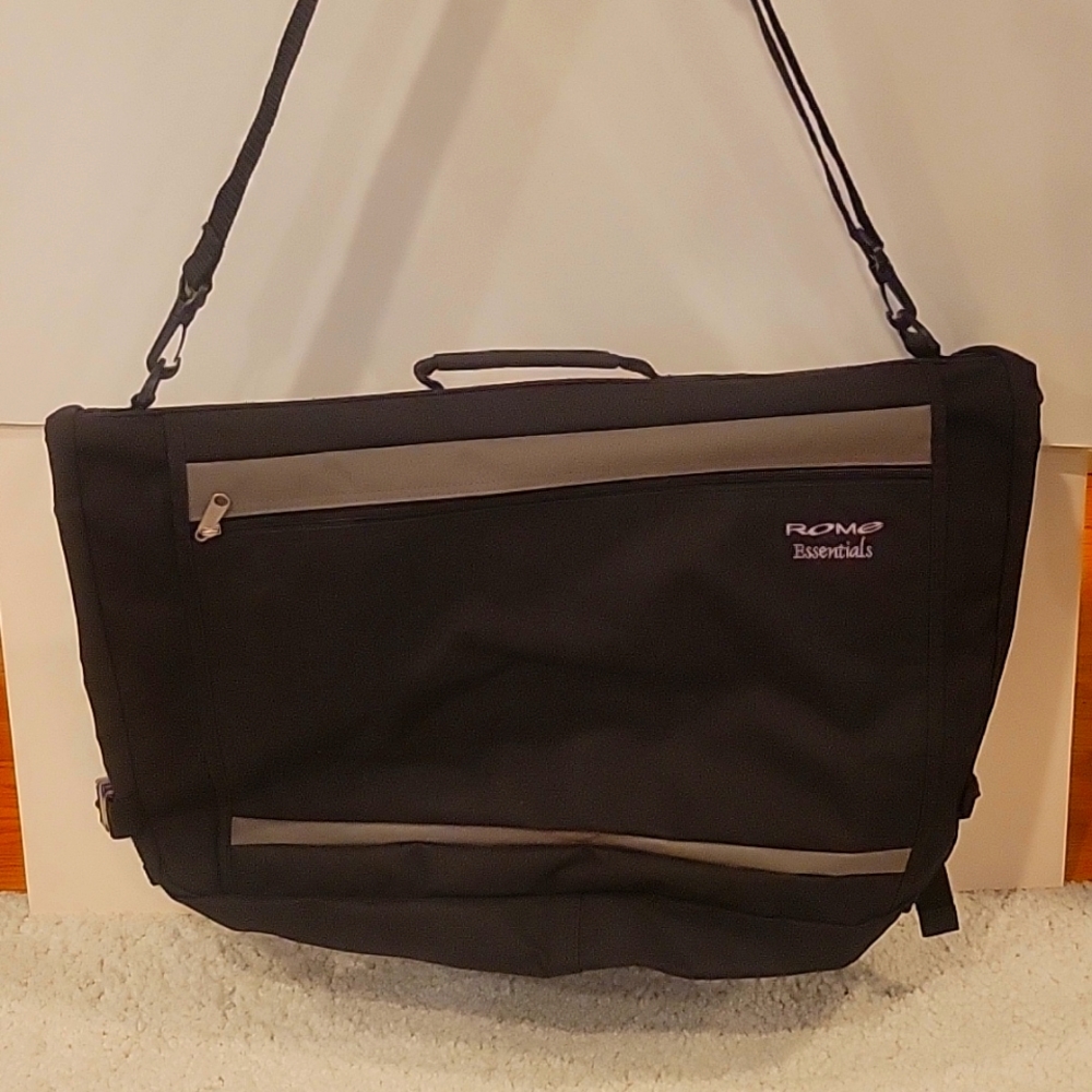 Garment bag